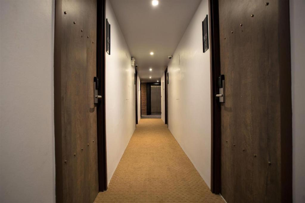 The House Pratunam Bangkok Exterior photo